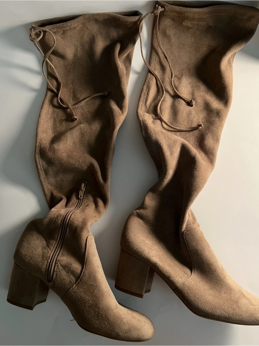 Gianni Bini Women’s Taupe Slouch Knee-High Boots – Size 6M